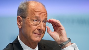 VW-Aufsichtsratschef Pötsch: E-Auto: Zum Auftanken muss Kaffeepause reichen