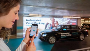 Magazin: Daimler und BMW legen Mobilitätsdienste zusammen