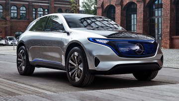 Neue Elektromarke: Mercedes Concept EQ auf Jungfernfahrt