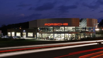 Vertriebsgebiet neu geordnet: Hahn investiert in Porsche