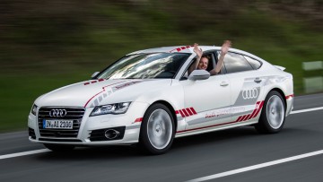 Selbstfahrender Audi A7 Sportback: Beifahrer hinterm Lenkrad