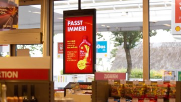 Digital-out-of-Home: Neues deutschlandweites Screen-Werbenetz an Shell-Stationen