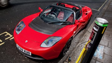 Elektro-Sportwagen: Tesla bringt Roadster-Update
