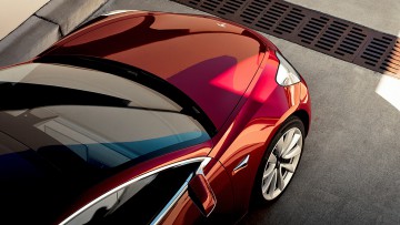 KBA-Segmentübersicht: Tesla holt sich die Elektro-Krone zurück
