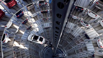 Automarkt im ersten Halbjahr: Mehr Neuwagen, weniger Gebrauchte