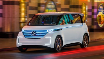 Erste Fahrt mit dem "Budd_E": Zeitreise in die VW-Zukunft