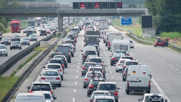 Corona-Jahr: Nur halb so viel Stau auf Autobahnen