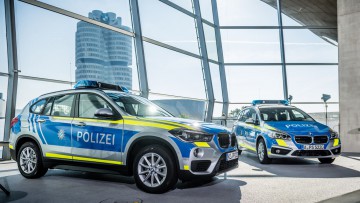 Bayerische Polizei: Erste BMW-Einsatzfahrzeuge im Streifendesign