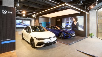 Hahn startet Volkswagen Pop-up Store: Sportmodelle im Shoppingcenter