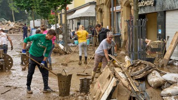 Hochwasser: GTÜ spendet Geld und Technik