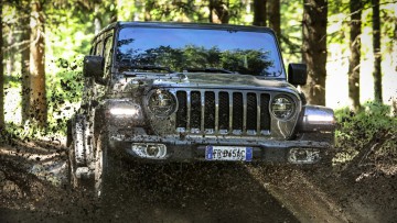 Jeep Wrangler Plug-in-Hybrid: Elektrifizierung für den Offroader