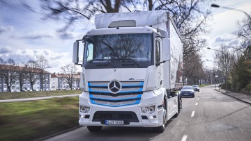 Elektro-Lastwagen: Daimler baut Beratungsgeschäft aus