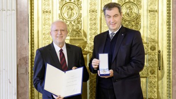 Auszeichnung: Bayerischer Verdienstorden für Dr. August Markl