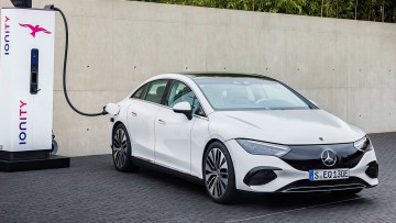 Elektromobilität: Daimler steigt bei Batterie-Allianz von Stellantis und TotalEnergies ein