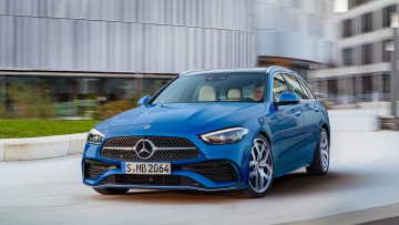 Mercedes-Rückrufe: Fahrtrichtungsanzeiger und Notruf