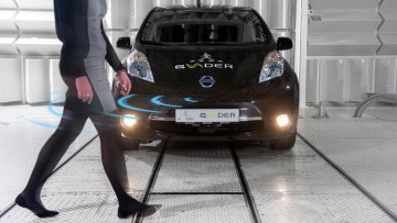 Nissan Leaf: Fußgänger-Warnsystem für Elektroautos