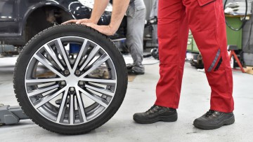 Bayern: Reifenwechsel aus sicherheitsrelevanten Gründen erlaubt