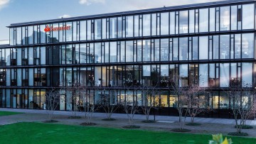 Übernahme: Santander kauft MCE Bank