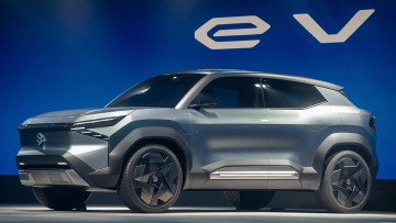Suzuki unter Strom: Neue E-Autos und -Zweiräder