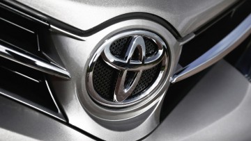 Absatz 2015: Toyota bleibt weltgrößter Autobauer