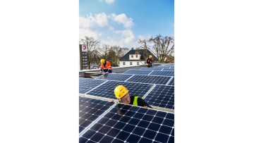 Solarstrom: 50 Total-Stationen mit Photovoltaikanlagen ausgestattet