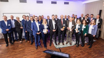 Kundenzufriedenheit: TÜV Rheinland prämiert zum 12. Mal Autohäuser  