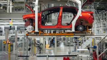 Wegen Gehaltskürzungen: Betriebsräte klagen gegen Volkswagen 