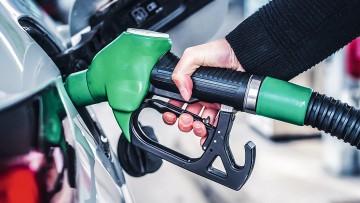 Verbände für Eingreifen der Politik: Energiesteuer für Benzin und Diesel auf EU-Minimalbetrag senken
