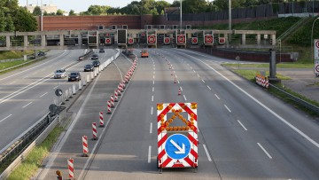 Autobahnsperrungen: A 6 und A 7 nicht befahrbar