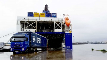 Reederei DFDS will HSF Logistics übernehmen
