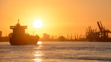 Hafenbetreiber HHLA legt zu Jahresbeginn kräftig zu