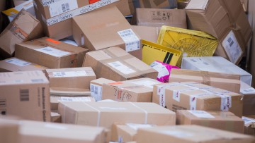 Paketbranche erwartet neuen Rekord zu Weihnachten