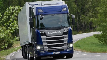 Scania bietet Dienstleistung für seine Hybridfahrzeuge an