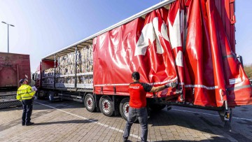 Abfalltransport-kontrolle-lkw-grenze-niederlande