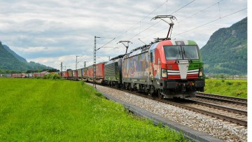 Brenner-Transit: Aiwanger will Schienentransport wirtschaftlicher machen