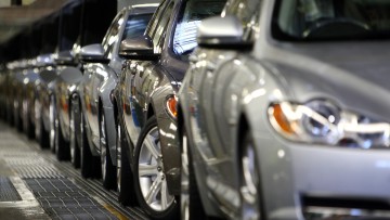 Jaguar XF, Autoindustrie, Autoproduktion, GB