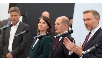 Neue Bundesregierung: Grüne machen Weg frei für Bundesregierung mit SPD und FDP 