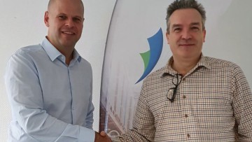 Jörg Sänger, CEO der Gruppen-Holding Pro Logistik und Dirk de Beer, Geschäftsführer von Active Logistics, gehen gemeinsame Wege