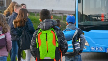 gbk: Reisebusse sollen im Schülerverkehr mehr Kapazitäten schaffen