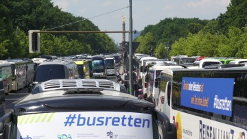 Aufgewacht: Politik entdeckt die Busbranche