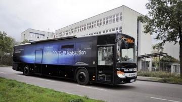 Bus als mobile Corona-Teststation