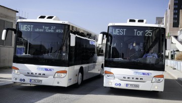 Linienverkehr: Setra-Busse am Frankfurter Flughafen