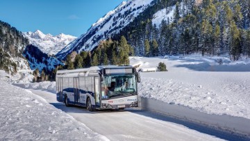 Großauftrag: Solaris schließt Rahmenvertrag mit ÖBB Postbus