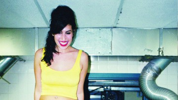 Amy Winehouse: Bikini-Ausstellung