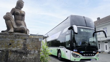 Busunternehmen: Doppelstockbusse im Linienbetrieb