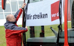 Tarifkonflikt: Verdi kündigt neue Streiks an