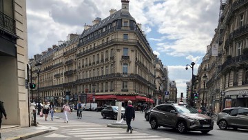 Paris: Parkgebühren nur für Verbrenner-Bikes