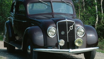 Volvo PV36
