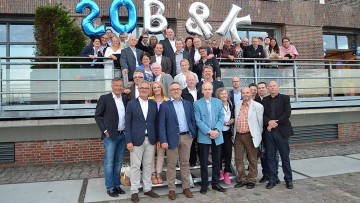 Jubiläum: Wellergruppe ehrt B&K-Urgesteine