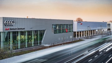 Dortmund: Hülpert eröffnet neuen Audi-Terminal